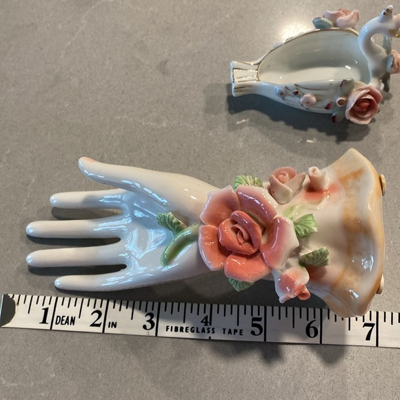 SET 2 Vintage Antique Hand Roses Ring Holders Porcelain Jewelry stand - Picture 11 of 16